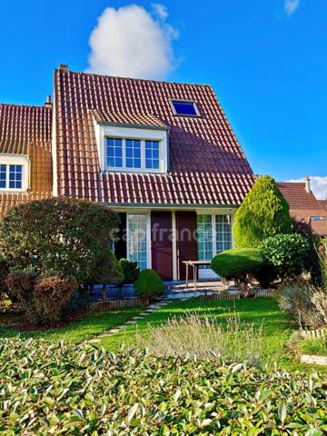 Maison à vendre 5 pièces exposition Sud avec VUE SUR LAC