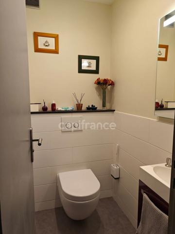 Maison à vendre 5 pièces exposition Sud avec VUE SUR LAC