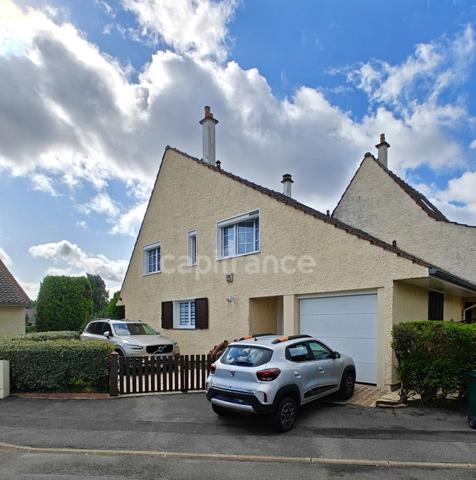 Maison à vendre 5 pièces exposition Sud avec VUE SUR LAC