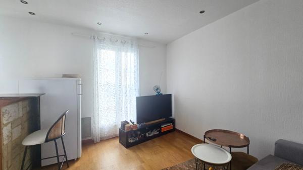 APPARTEMENT F2 36,83 M² À JUVISY-SUR-ORGE, DERNIER ÉTAGE ET ESPACE EN DUPLEX