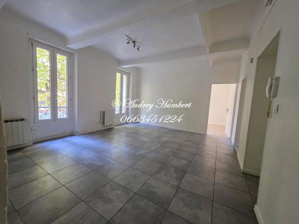 Exclusivité, Grand appartement  T4 , 80 m² ? Manosque centre-ville