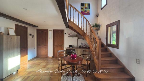 Maison d'habitation avec atelier et annexes