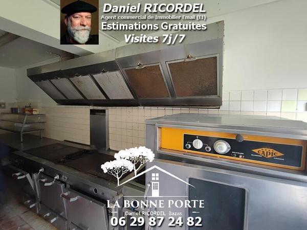 Vente a terme ok 18 ch, salle 150 couverts dépendances, sur13000m²