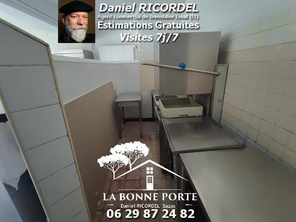 Vente a terme ok 18 ch, salle 150 couverts dépendances, sur13000m²
