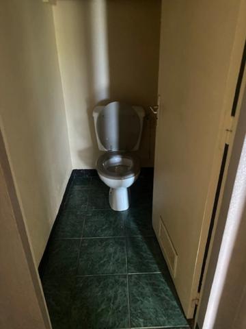 SAINTE CLOTILDE (97490) Maison (à rénover) T4 de 82 m² sur parcelle 263 m²