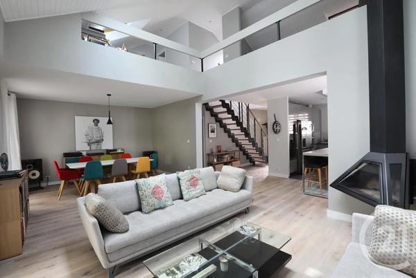Maison à vendre  6 pièces - 137,47 m 2   MAUREPAS  - 78