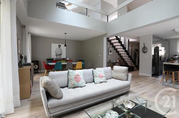 Maison à vendre  6 pièces - 137,47 m 2   MAUREPAS  - 78