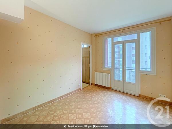 Appartement F2 à vendre  2 pièces - 35,73 m 2   THIAIS  - 94