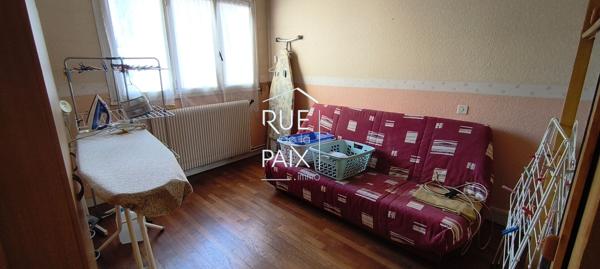 79200 PARTHENAY MAISON DE VILLE AVEC LOCATAIRE EN PLACE