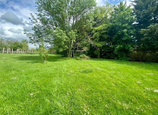 Maison 8 pièces de 200m2 sur 6000m2 de terrain