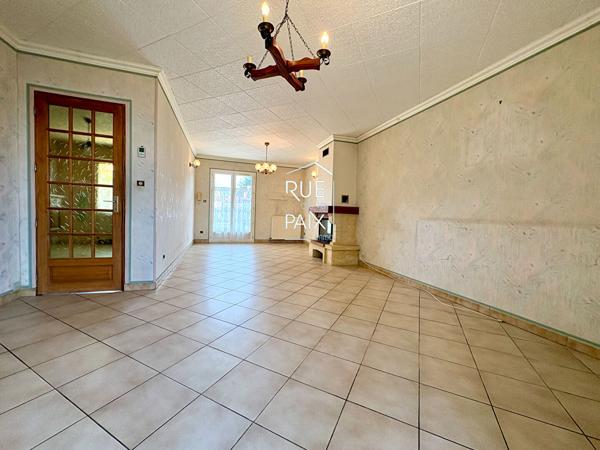 86000 POITIERS Maison Poitiers 3 pièce(s) 102m2