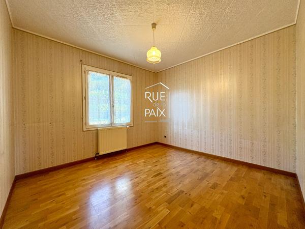 86000 POITIERS Maison Poitiers 3 pièce(s) 102m2