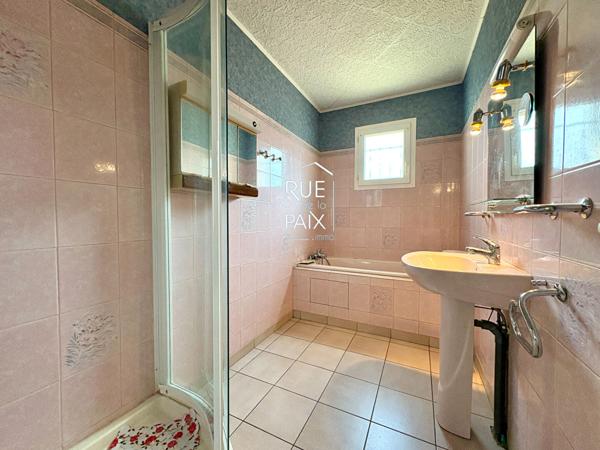 86000 POITIERS Maison Poitiers 3 pièce(s) 102m2