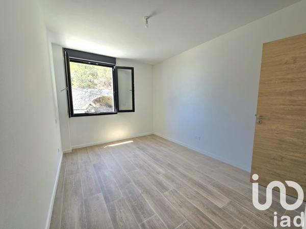 Appartement à vendre 4 pièces 77 m² Marseille 16