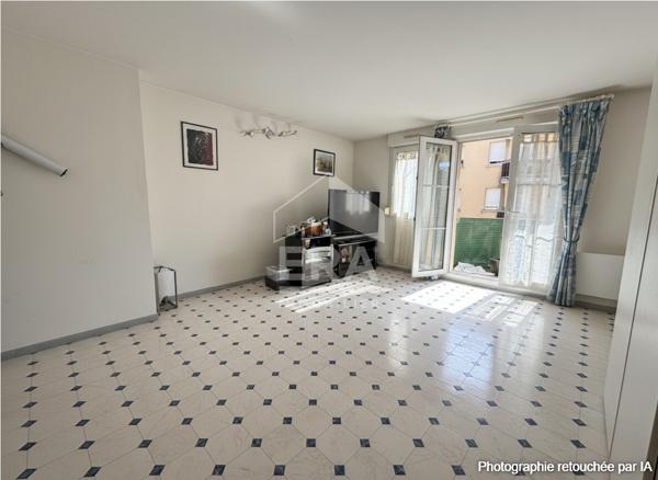 A vendre 2 pièces de 42 m² en centre ville  !