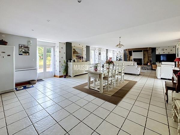 Longère rénovée 313 m² 6 chambres 4 suites parentales-calme-campagne-idéal gites