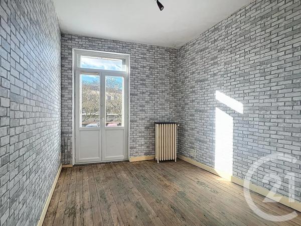 Maison à vendre  4 pièces - 123 m 2   MUSSIDAN  - 24