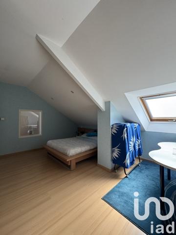 Maison 8 pièces de 220 m² à Saint-Doulchard (18230)