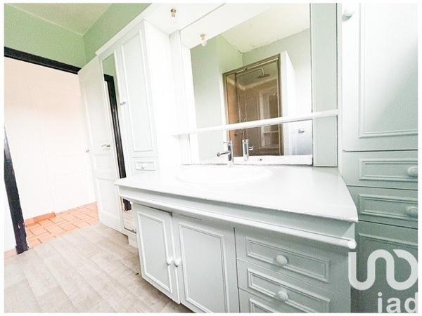 Maison à vendre 6 pièces 121 m² Réalcamp