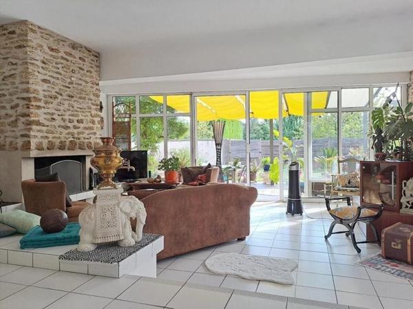 Maison à vendre aux Essarts-le-Roi (78690)