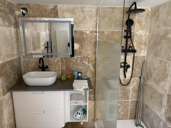 AFFAIRE A SAISIR : MAISON PLAIN-PIED SANS TRAVAUX 55 M² PRES DU CENTRE