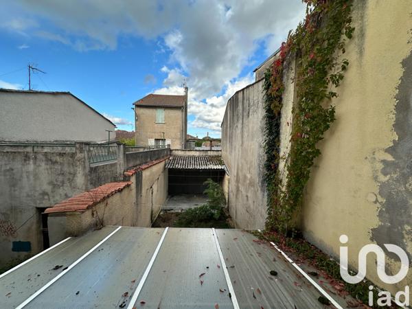 Maison à vendre 4 pièces 110 m² Sainte-Livrade-sur-Lot