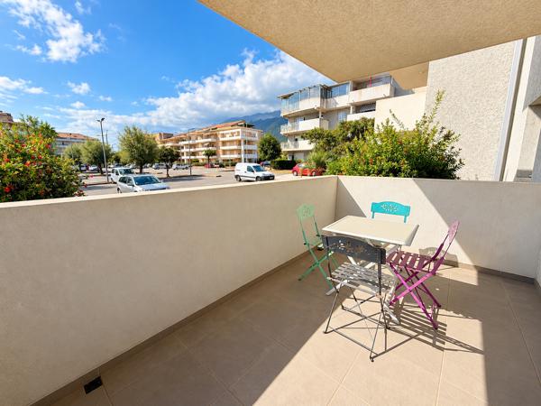 A VENDRE-T2 40 m2-terrasse- MORIANI