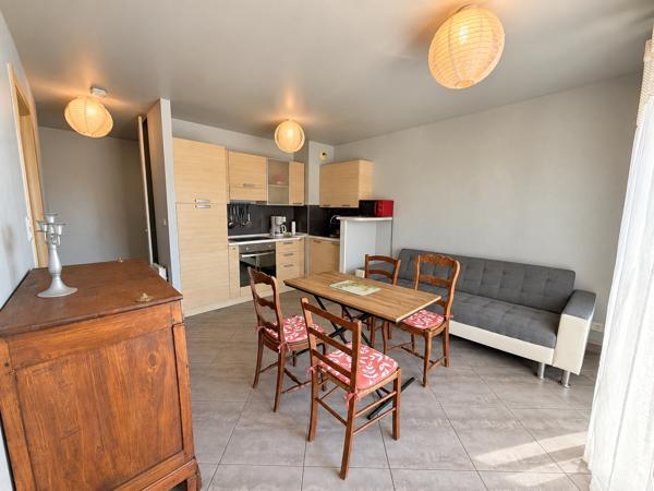 A VENDRE-T2 40 m2-terrasse- MORIANI