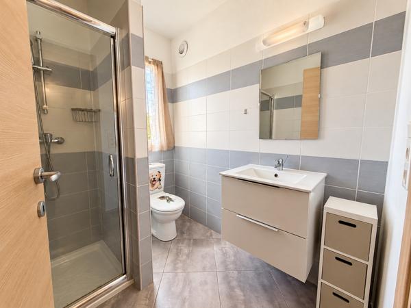 A VENDRE-T2 40 m2-terrasse- MORIANI