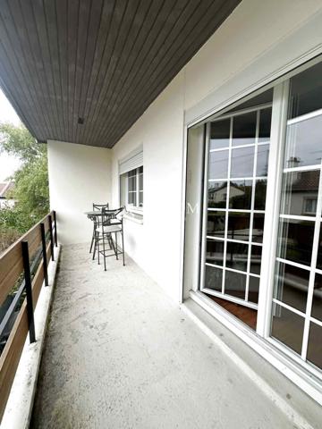 Maison 6 pièce(s) 3 chambre(s) 110 m²