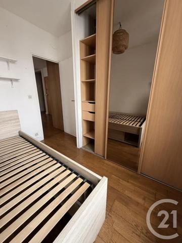 Appartement T2 à vendre  2 pièces - 43,83 m 2   CHARENTON LE PONT  - 94