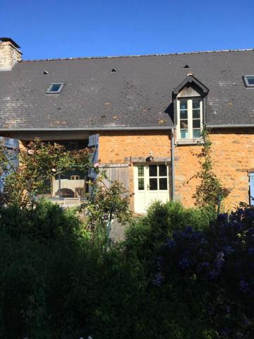 Deux maisons pour le prix d'une. Idéal pour un gîte