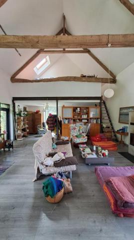 Deux maisons pour le prix d'une. Idéal pour un gîte