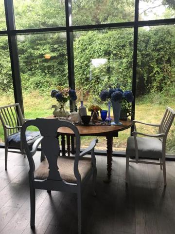 Deux maisons pour le prix d'une. Idéal pour un gîte