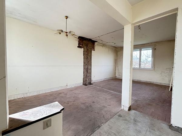 17640 VAUX SUR MER Ensemble immobilier à rénover