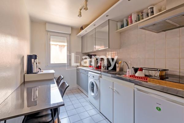 Appartement t2 - 48 m² - parking - beaux-arts