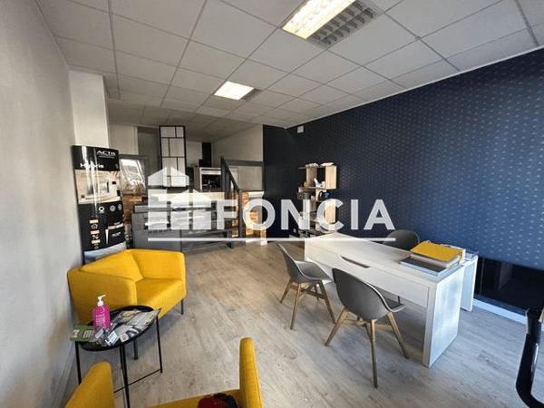 Location Local commercial 70 m² - 4 RUE DES JARDINS Mont De Marsan 40000