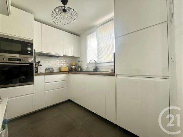 Maison à vendre  7 pièces - 129,55 m 2   MONTLIGNON  - 95