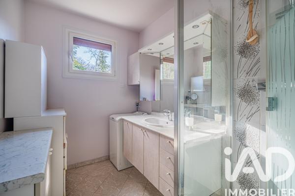 Appartement à vendre 3 pièces 94 m² Aix-les-Bains