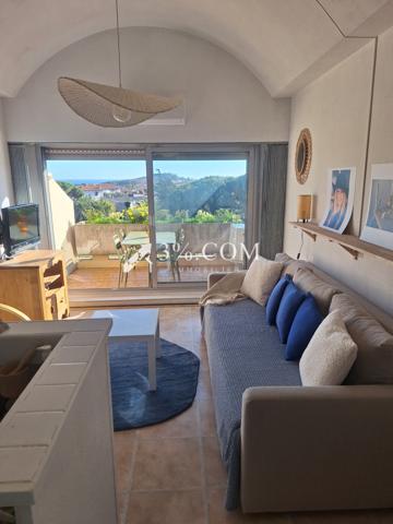 Studio
                                                                                                                                                                                                                                                                                                                        1 pièce(s)                                                                                                                                                                                                                                                                                                                              29.77  m²