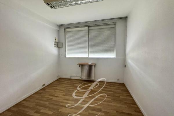 Location - BUREAUX 30 m 2