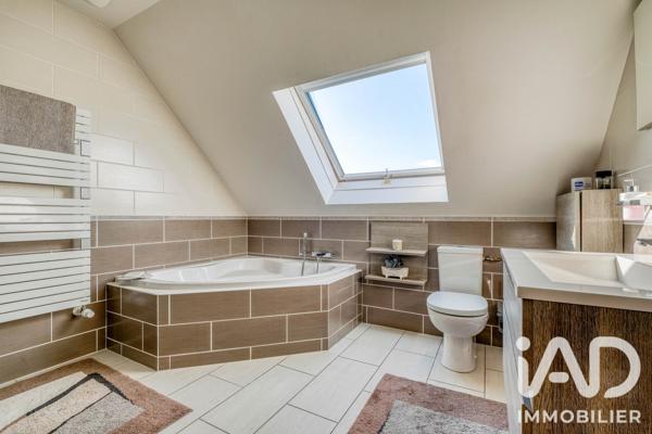 Maison à vendre 5 pièces 104,45 m² Villeparisis