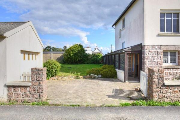 Maison  à Penvenan  5 chambres ,à 1800 m de la plage