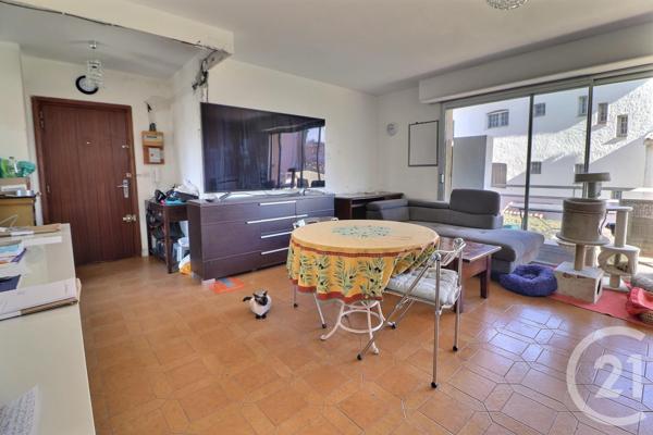 Appartement T3 à vendre  3 pièces - 67,91 m2 FREJUS - 83