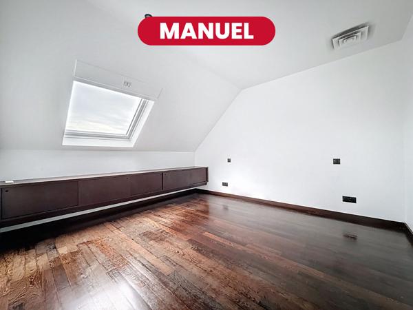 MANUEL - T4 - 160m2 - VIEUX LILLE