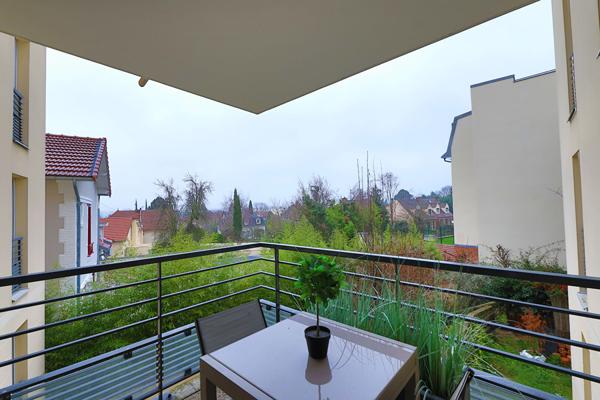 Appartement Chatou 3 pièce(s) 70.01 m2
