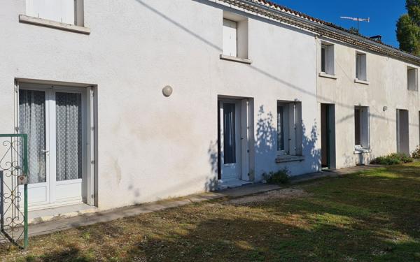 Maison à vendre    12 pièces •  Semussac