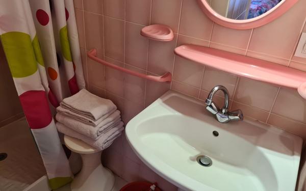 Maison à vendre    12 pièces •  Semussac