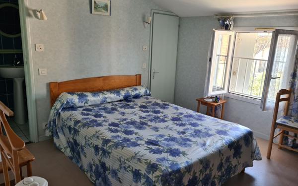 Maison à vendre    12 pièces •  Semussac