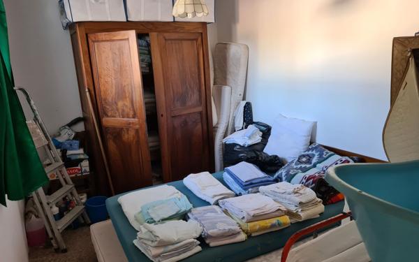 Maison à vendre    12 pièces •  Semussac